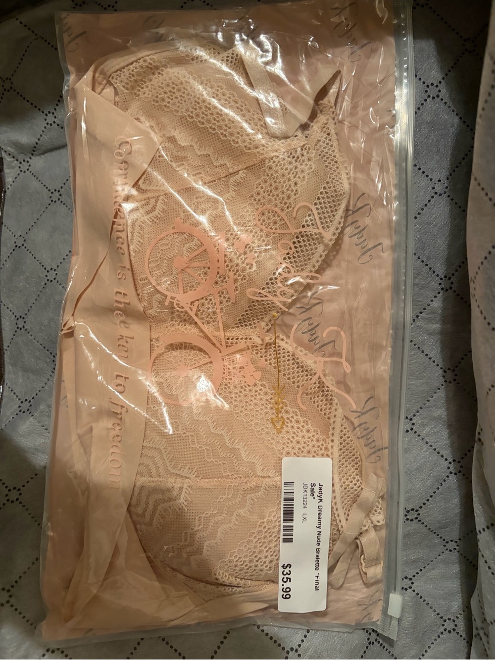 Nude Lace Wireless Bralette - Soft Nude